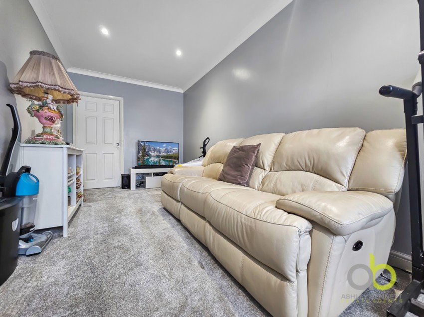 Images for Ward Avenue, Grays