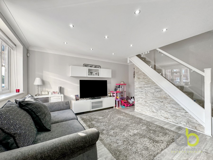 Images for Welling Road, Orsett, RM16 3DW