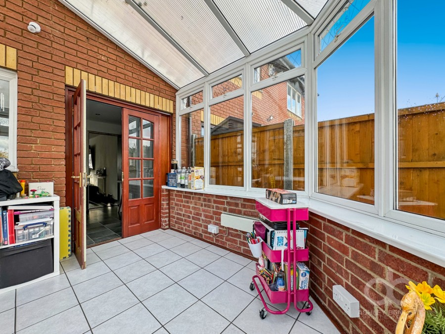 Images for Courtenay Drive, Chafford Hundred, RM16 6NX