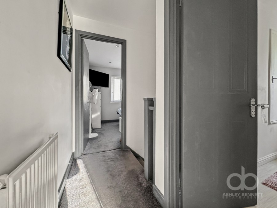 Images for Courtenay Drive, Chafford Hundred, RM16 6NX