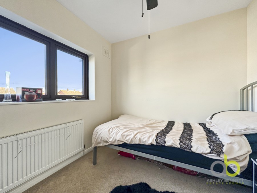 Images for Prince Phillip Avenue, Grays, RM16 2BS