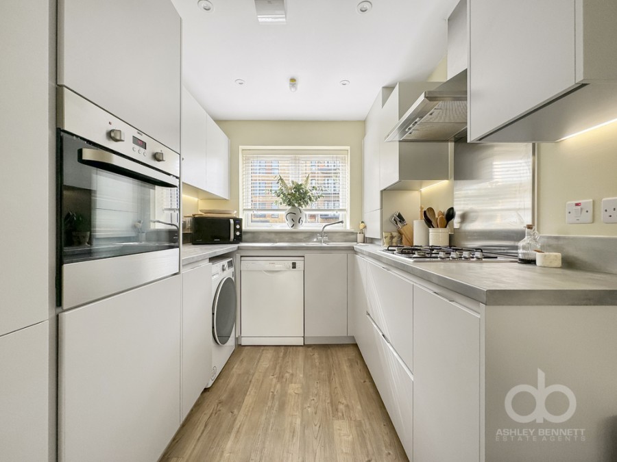 Images for Devonshire Close, Grays, RM20 4BT