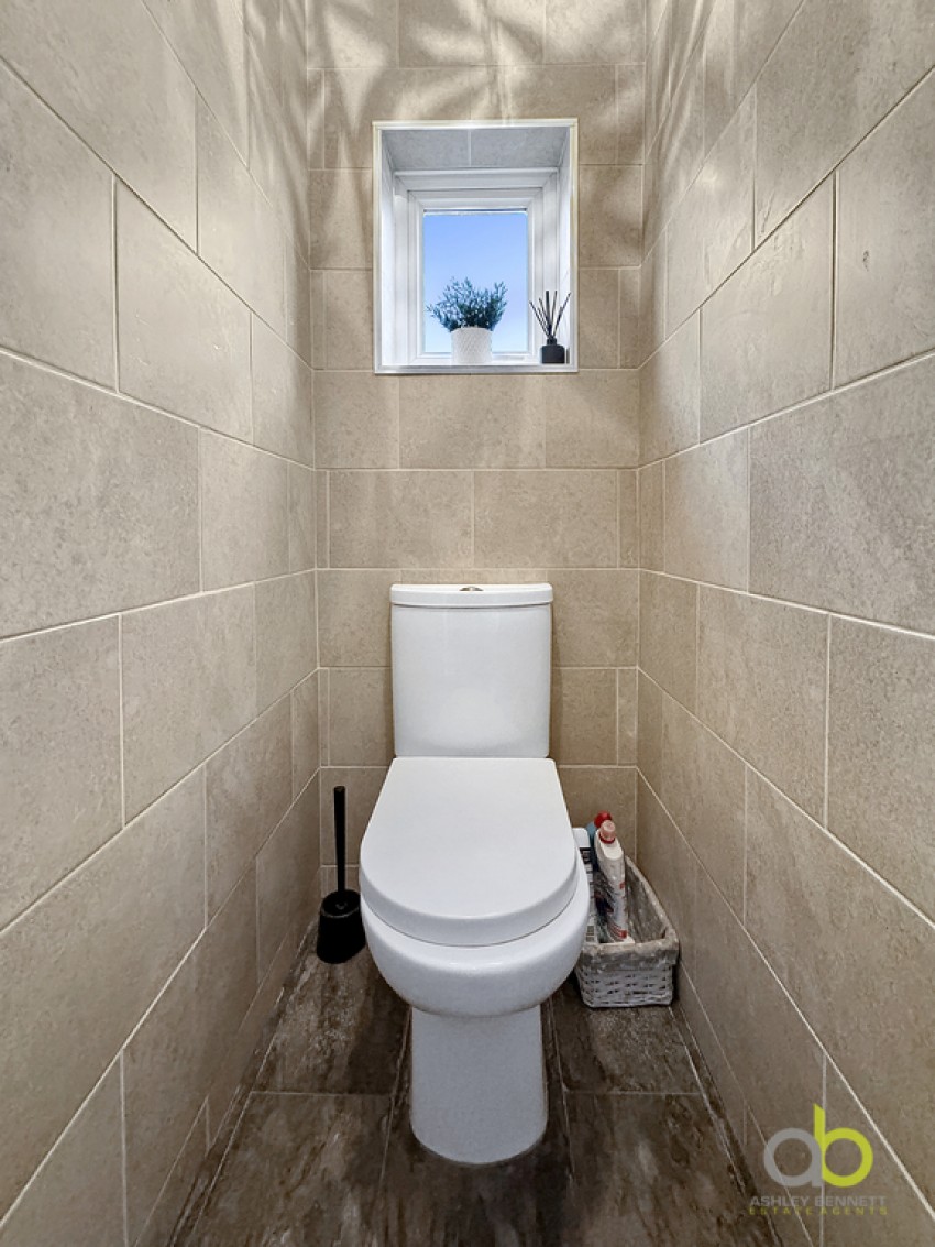 Images for Meadow Road, Grays, RM16 2ET