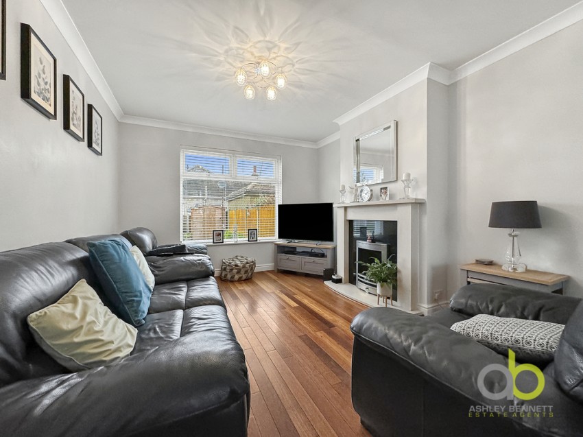 Images for Meadow Road, Grays, RM16 2ET