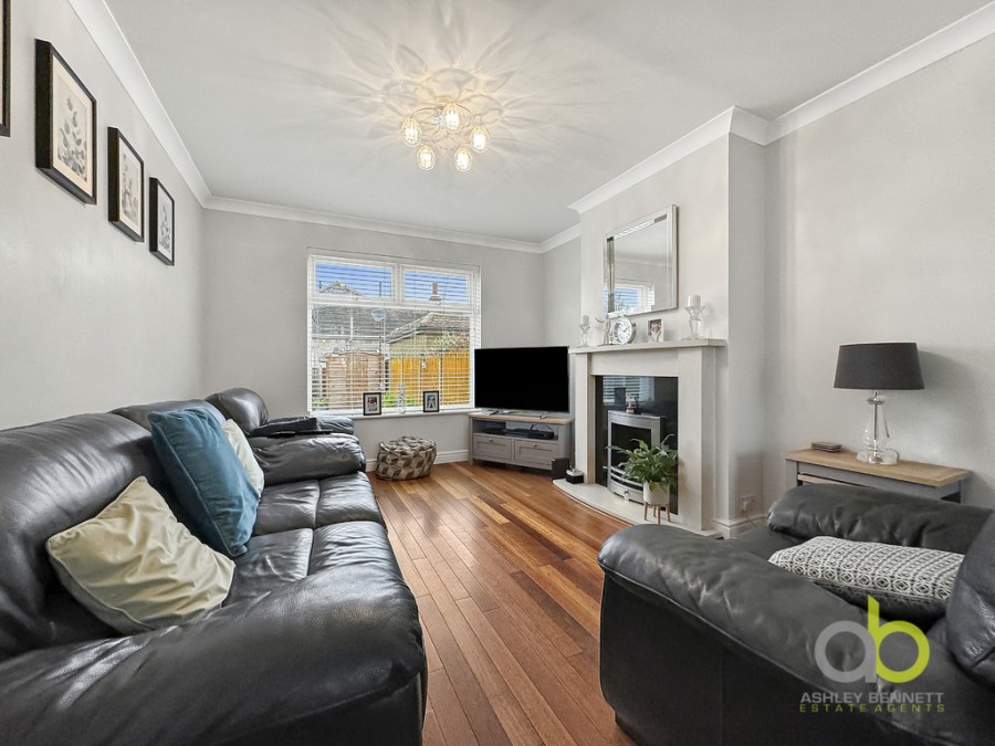 Images for Meadow Road, Grays, RM16 2ET