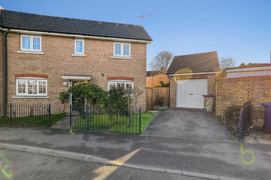 Images for Weymouth Drive, Chafford Hundred, RM16 6BX