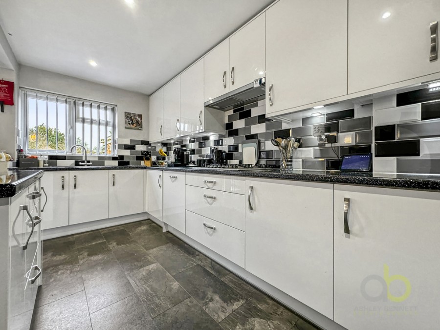 Images for The Willows, Grays