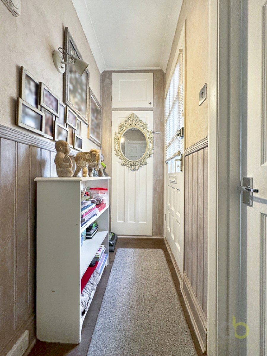 Images for Rookery View, Grays, Essex