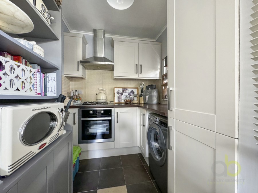 Images for Rookery View, Grays, Essex