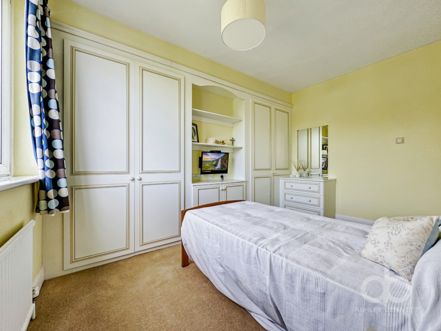 Images for St. Georges Avenue, North Grays, RM17 5XB