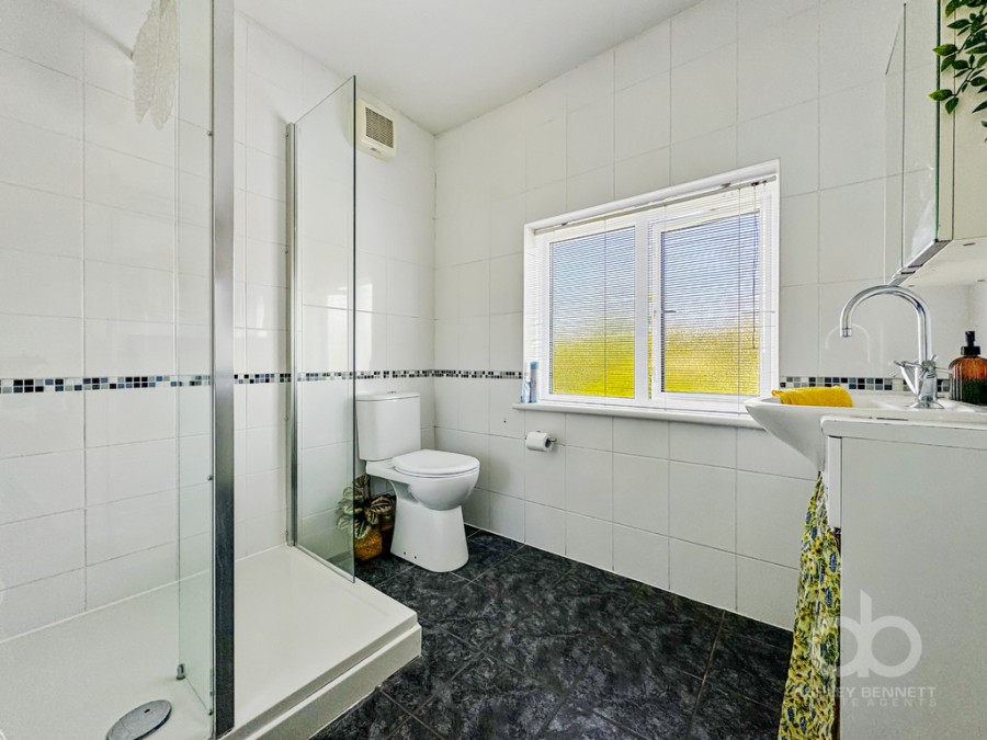 Images for St. Georges Avenue, North Grays, RM17 5XB