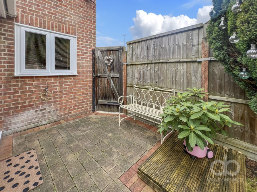 Images for Adstock Way, Badgers Dene