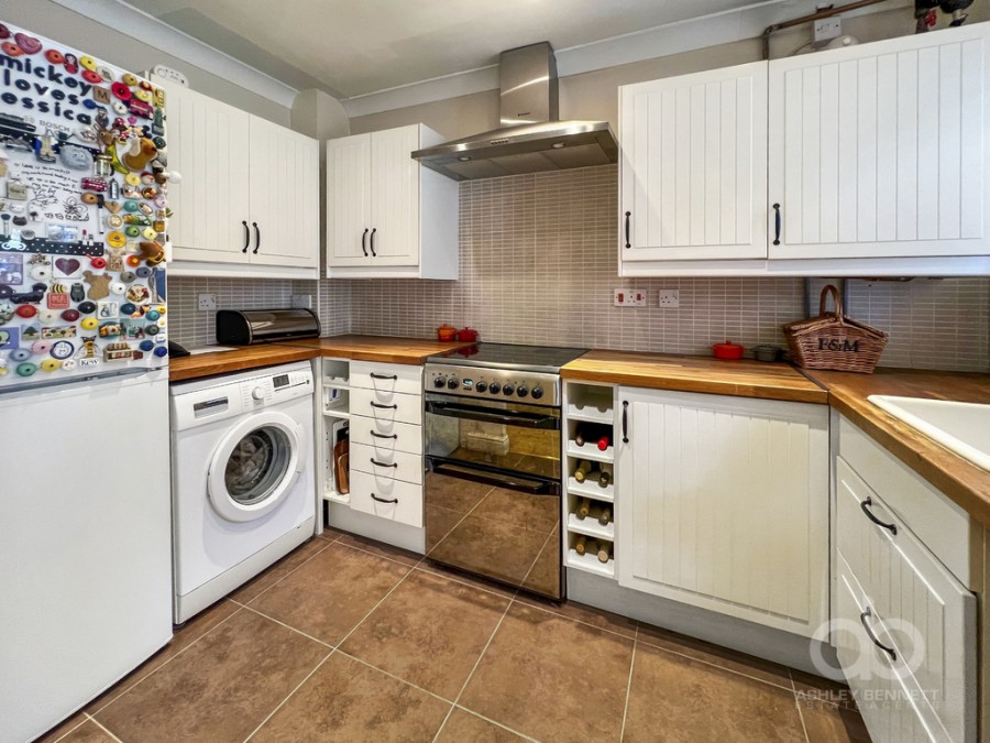 Images for Adstock Way, Badgers Dene
