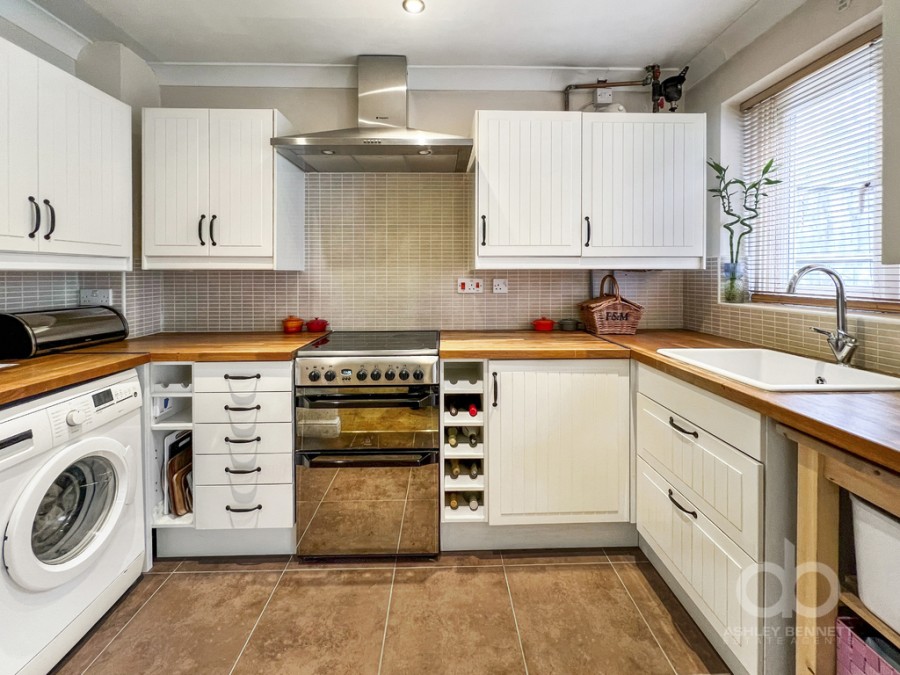 Images for Adstock Way, Badgers Dene