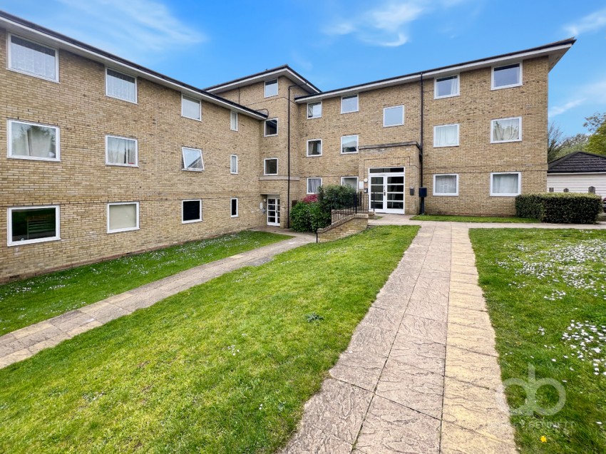 Images for Kingfisher Heights, Hogg Lane, Grays