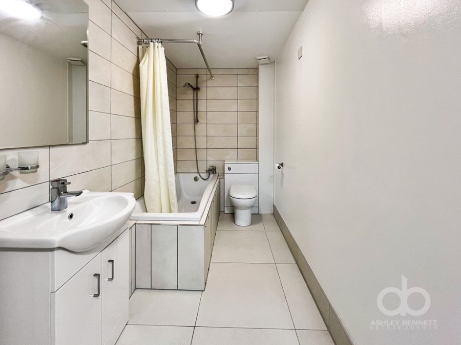 Images for Kingfisher Heights, Hogg Lane, Grays