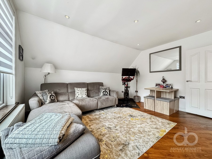 Images for Tudor Court, High View Avenue, Grays, RM17 6RU