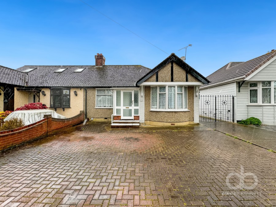 Images for Chestnut Avenue, North Grays