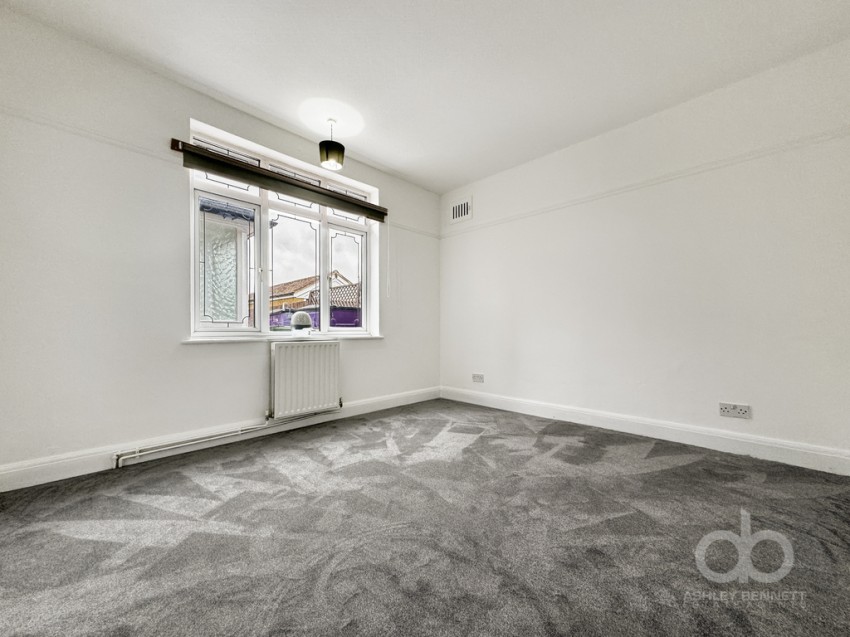 Images for Chestnut Avenue, North Grays