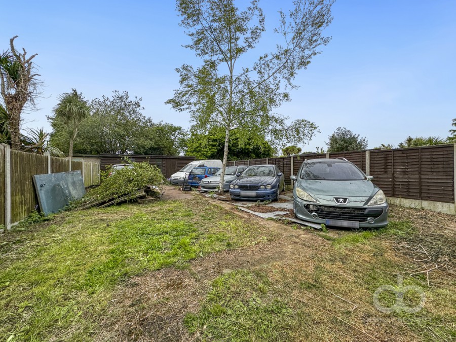 Images for Chestnut Avenue, North Grays