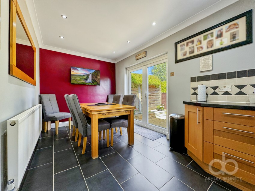 Images for Waverley Gardens, Grays, RM16 2TJ