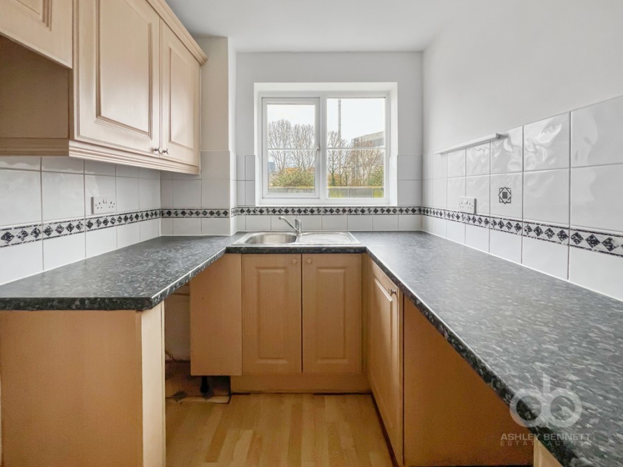 Images for Tenney House, Curzon Drive, Grays, RM17 6SG