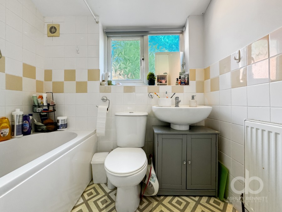 Images for Argyll Road, Grays, Essex