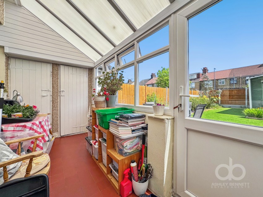 Images for Finchley Road, Grays, RM17 6RG