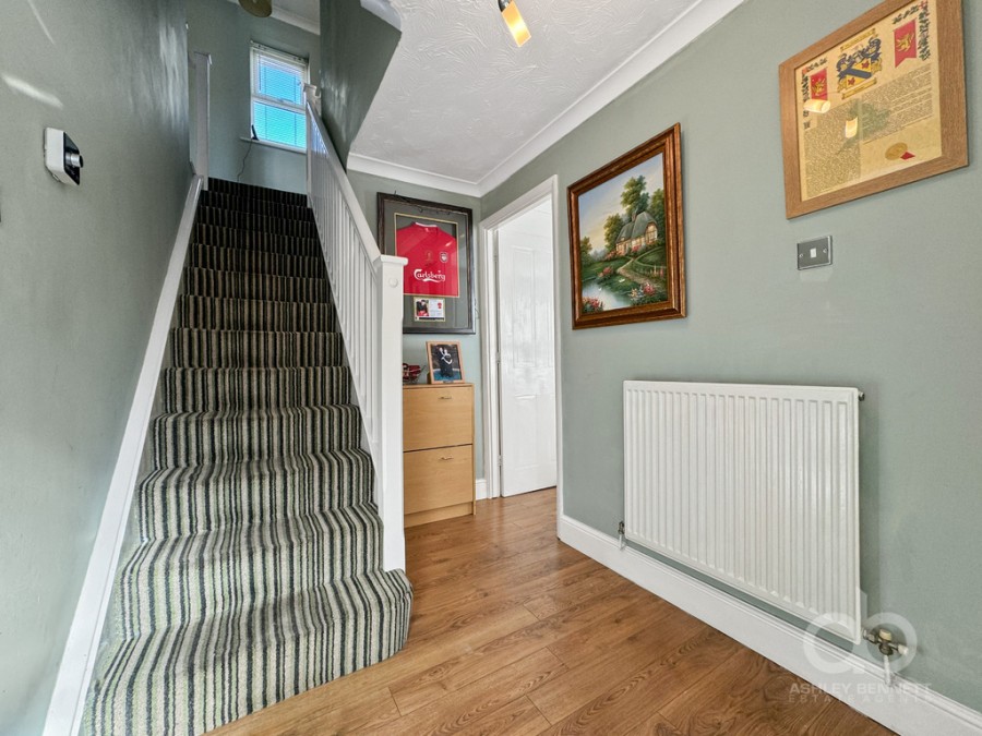 Images for Newburgh Road, Grays, RM17 6UG