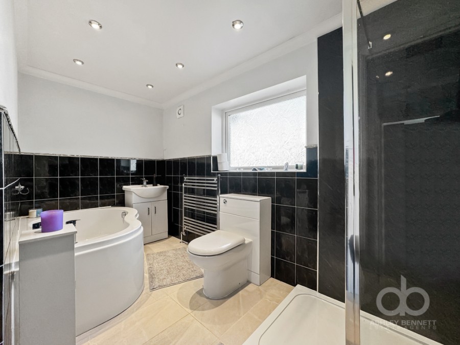 Images for Feenan Highway, Tilbury, RM18 8ER