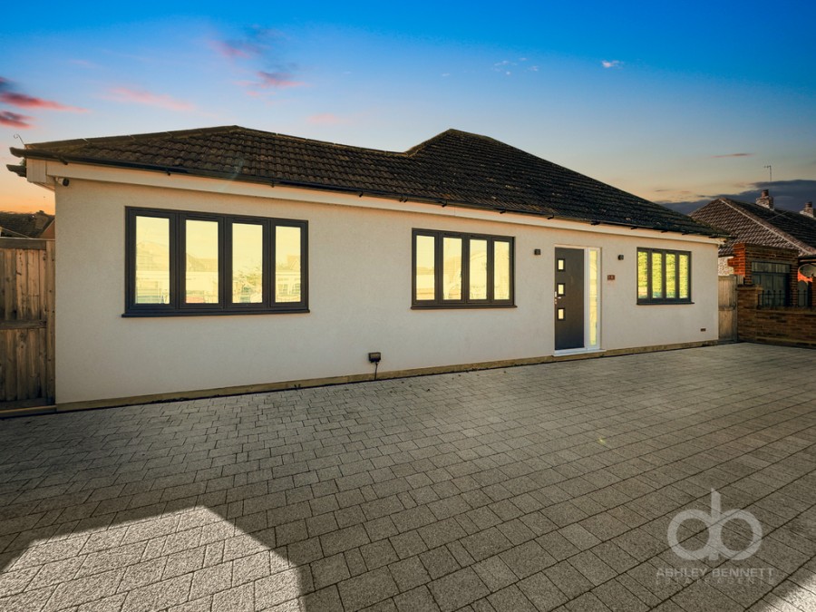 Images for Nelson Road, Orsett, RM16 3BU