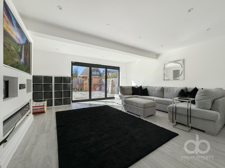 Images for Nelson Road, Orsett, RM16 3BU