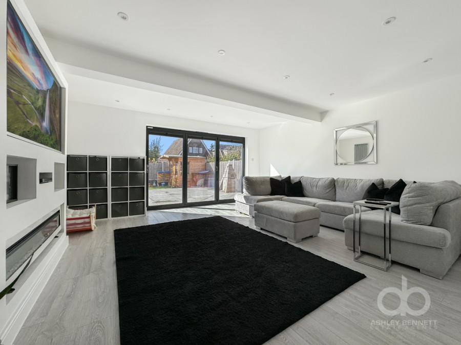 Images for Nelson Road, Orsett, RM16 3BU