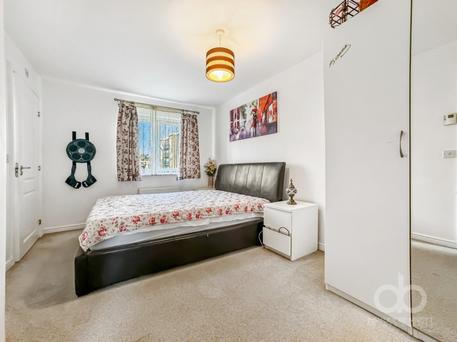 Images for Fox Field Close, West Thurrock, RM20 3AQ