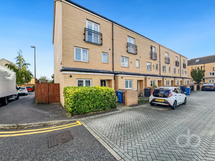 Images for Fox Field Close, West Thurrock, RM20 3AQ