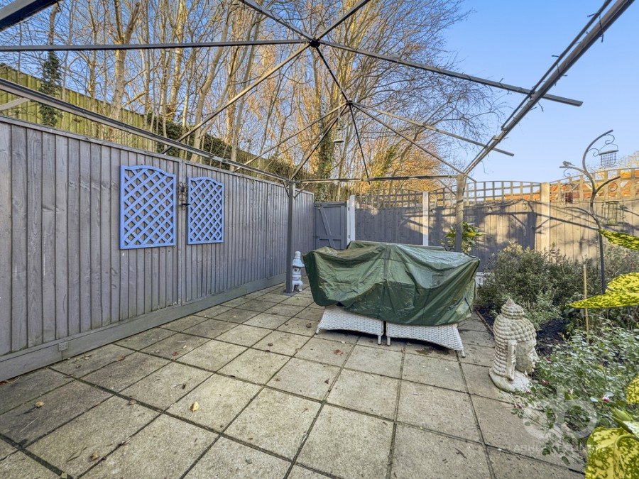 Images for Gunning Road, Grays, RM17 6UQ