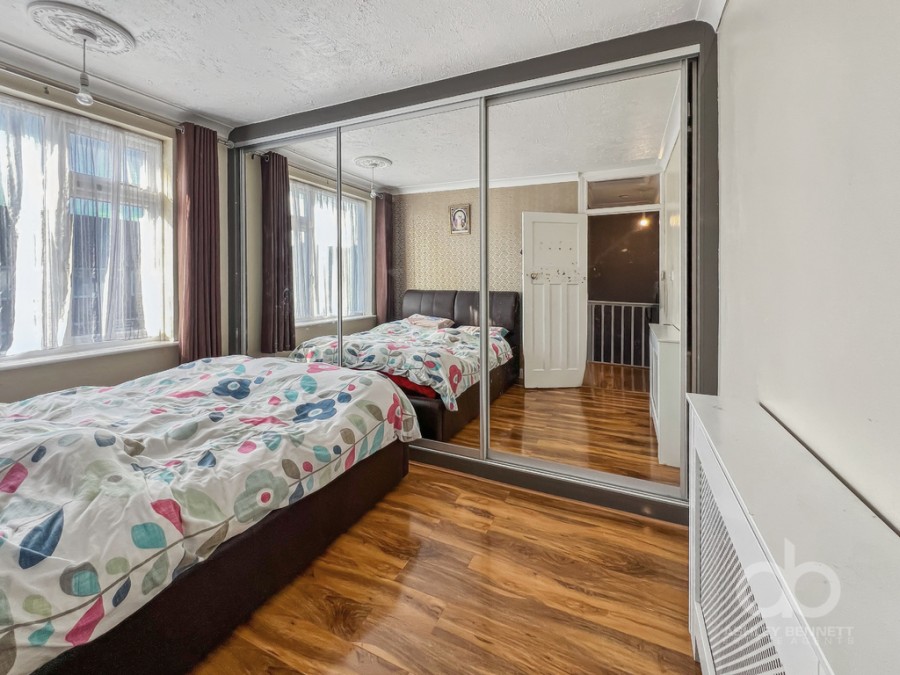 Images for Rosebery Road, Grays, RM17 5YT
