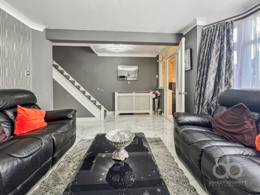 Images for Rosebery Road, Grays, RM17 5YT