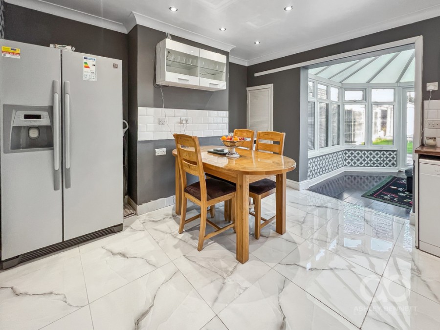 Images for Rosebery Road, Grays, RM17 5YT