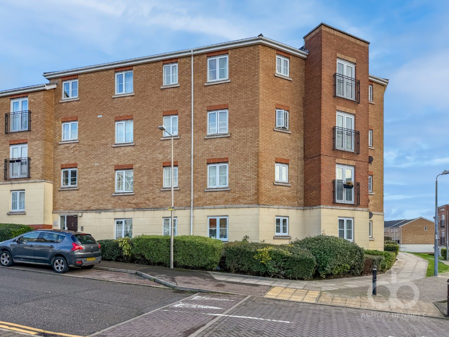 Images for Windermere Avenue, Purfleet, RM19