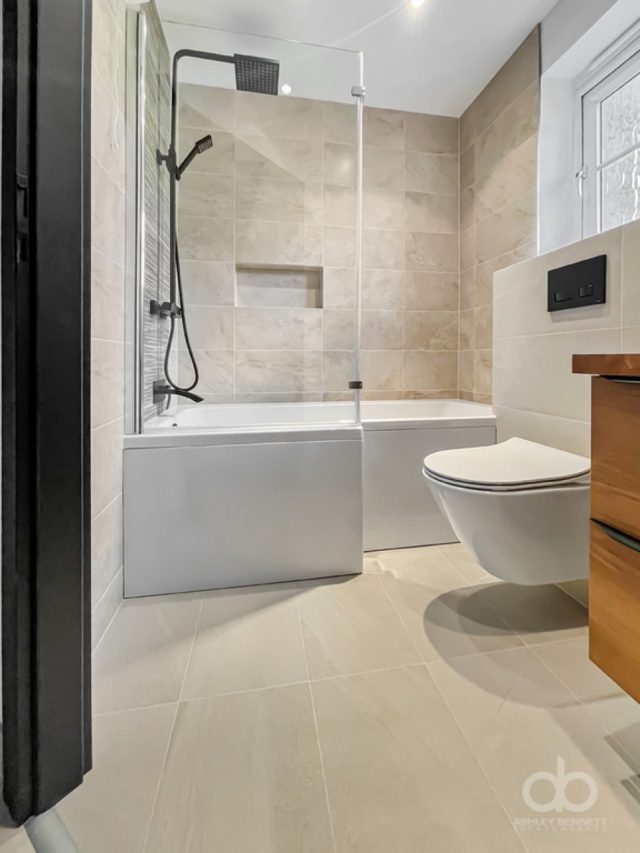 Images for Kendall, Purfleet, RM19