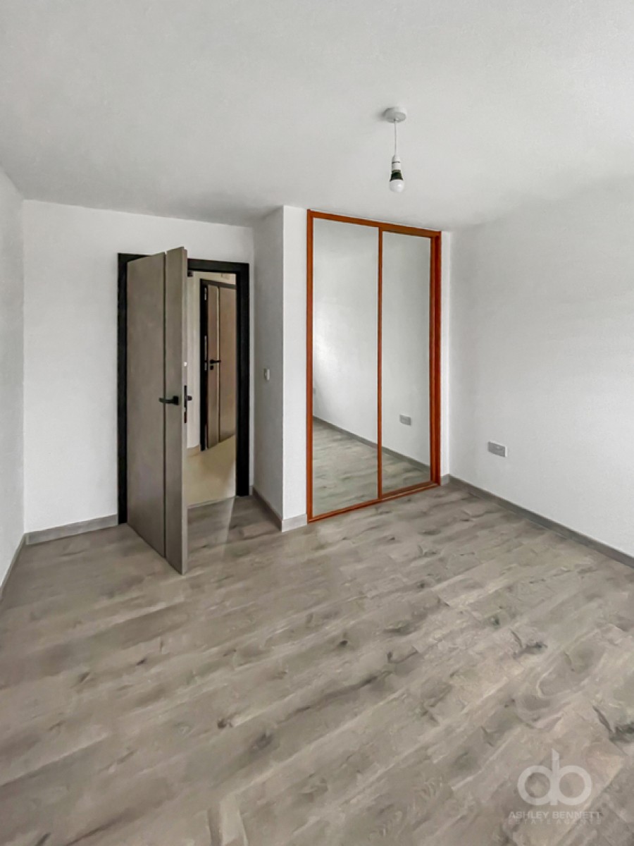 Images for Kendall, Purfleet, RM19