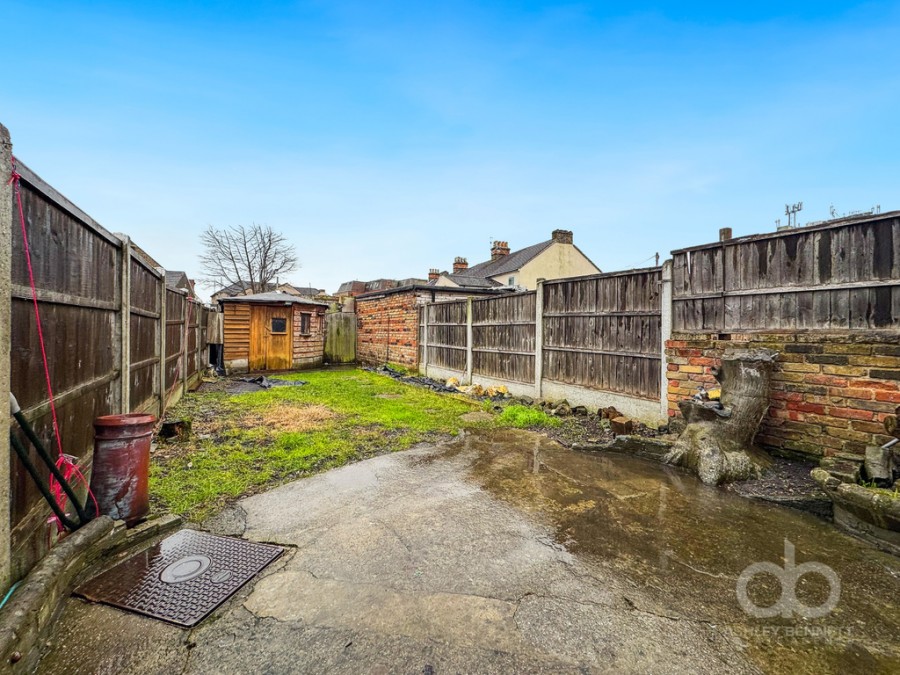 Images for Hampden Road, Grays, RM17 5JN