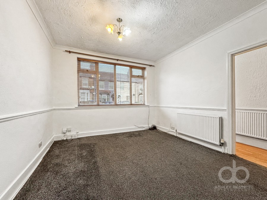 Images for Hampden Road, Grays, RM17 5JN
