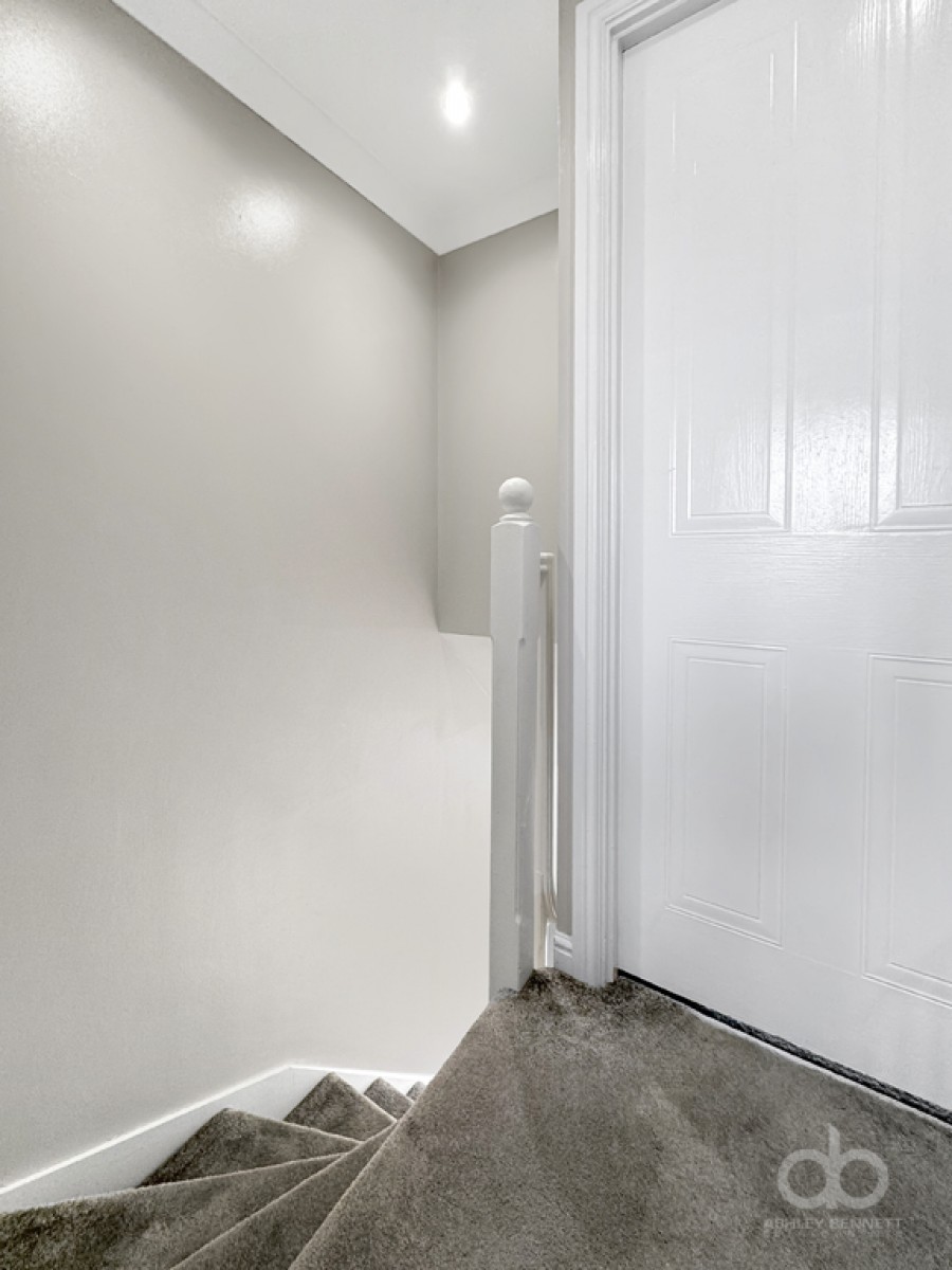 Images for Ellis Close, Orsett, RM16 3DN