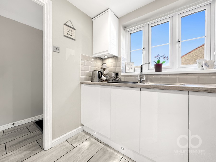 Images for Ellis Close, Orsett, RM16 3DN
