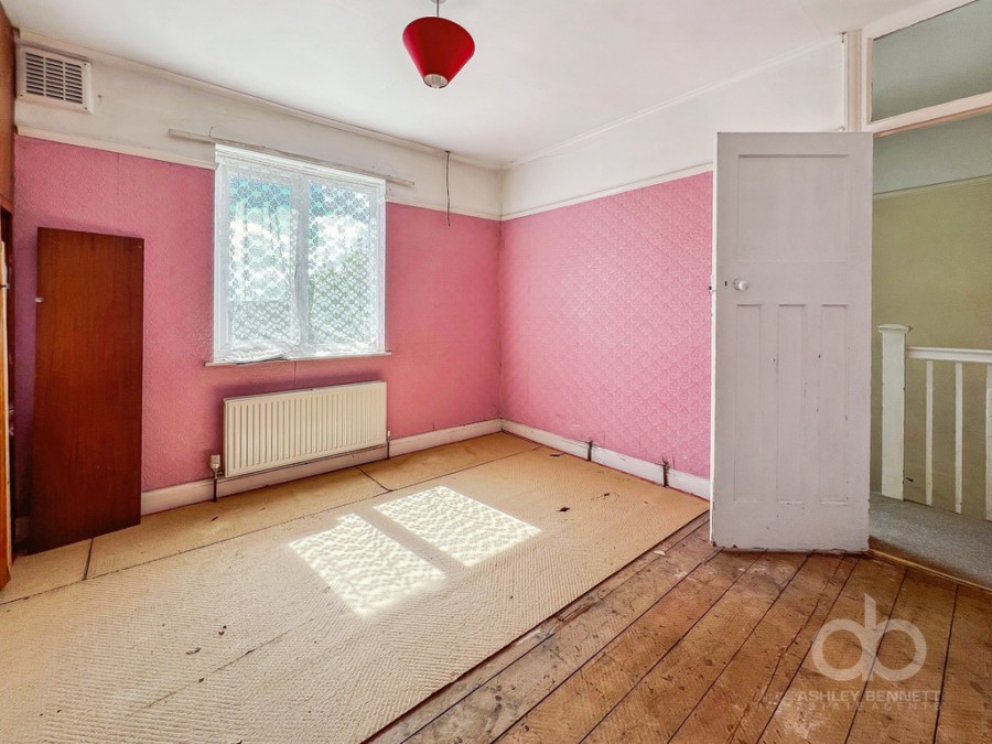 Images for Palmerston Road, Grays, Essex, RM20 4YR