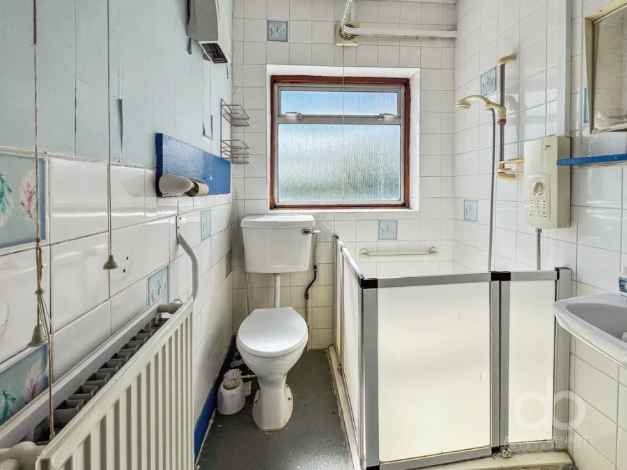 Images for Palmerston Road, Grays, Essex, RM20 4YR