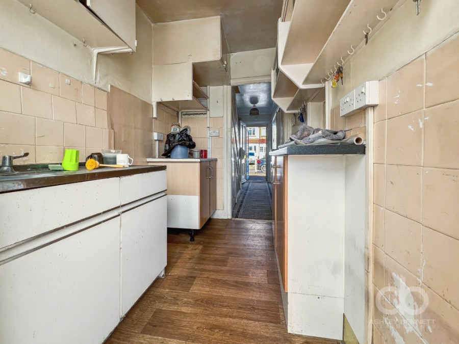 Images for Palmerston Road, Grays, Essex, RM20 4YR
