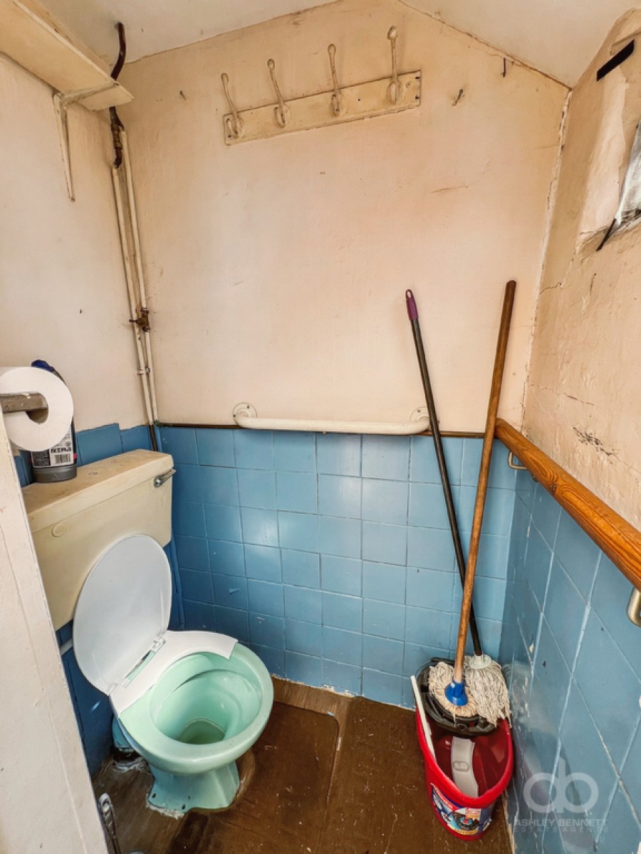 Images for Palmerston Road, Grays, Essex, RM20 4YR
